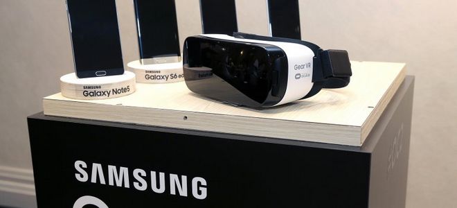 Samsung trae la Navidad en realidad virtual