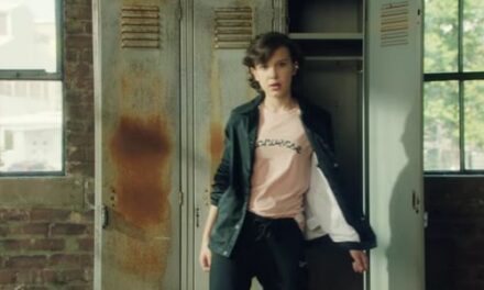 Millie Bobby Brown da vida a la nueva campaña de Converse