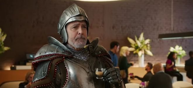 George Clooney es todo un caballero de lanza y armadura en esta campaña de Nespresso