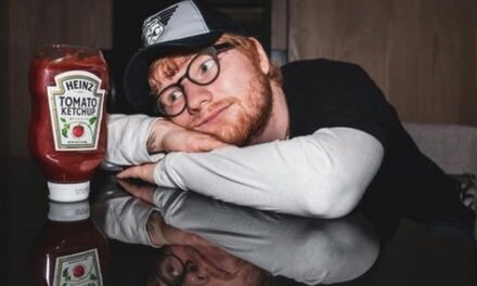 Heinz está de aniversario y lo celebra con una botella de ketchup «tatuada» como Ed Sheeran