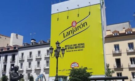 El premio ‘Best Gráfica’ va para la campaña #Botellaxbotella, de Lanjarón