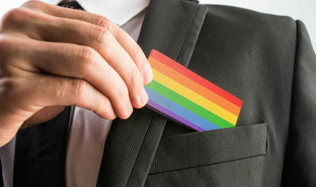 El 'Pinkwashing' en las empresas y lo que hay más allá del arcoíris en la Semana del Orgullo LGTBQ+